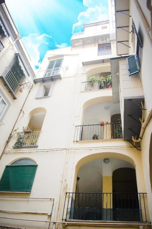 Appartamento Legnosuites 3 3 Bathrooms Group And Family By Houseinnaples